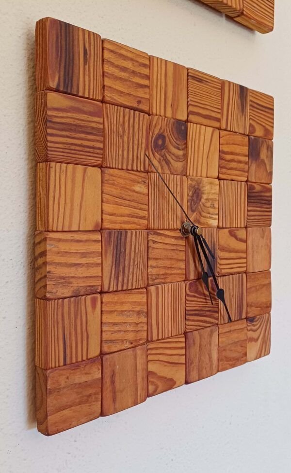 Recycled Wood Wall Clock - Image 2