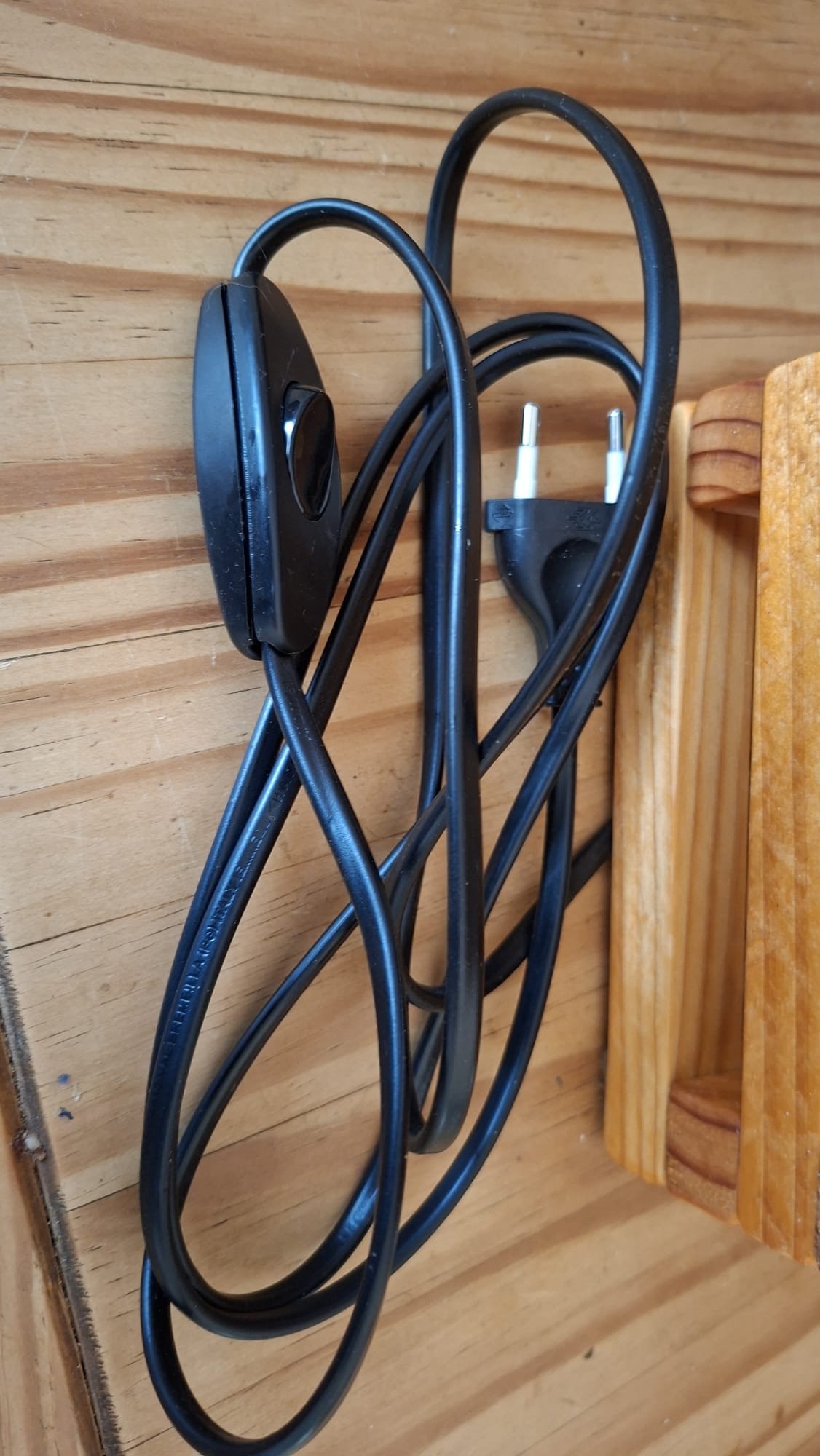 Recycled Wood Table Lamp - Image 9